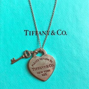Return to Tiffany Heart Tag with Key Pendant
